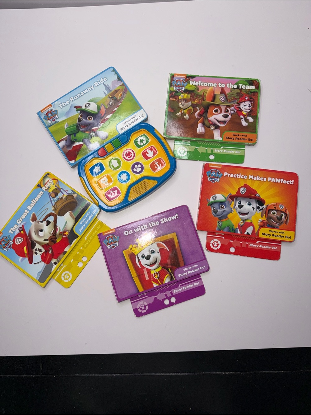PAW Patrol Story Reader Sound Pad with Colorful Interactive Cards - Yellow